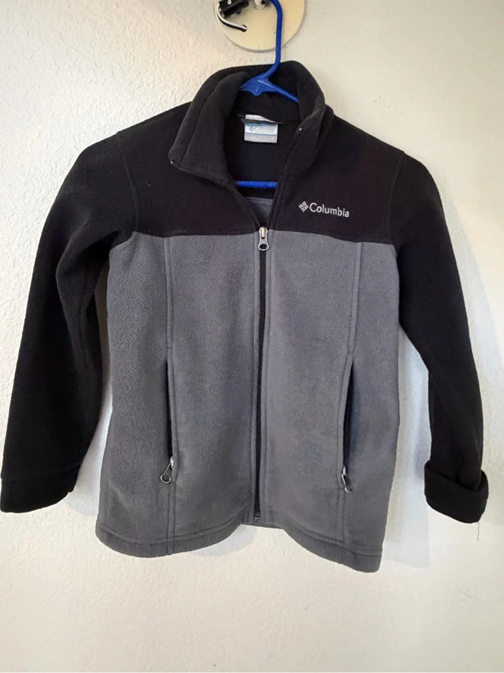 Columbia Black Fleece Full-Zip Jacket- boys small.